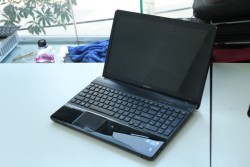 Laptop cũ Sony Vaio VPC-EB Black i5-540M _1