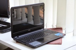 Laptop cũ Dell inspiron N3521