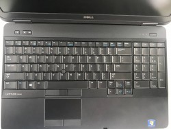 Laptop Dell Latitude Cũ E6540  i7 4800MQ,  AMD 8790M 2GB _2