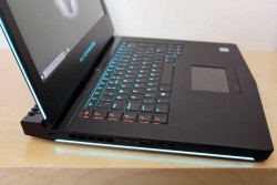 Laptop cũ dell Alienware 15r r3 Like new mới 98%