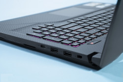 Laptop Asus ROG Strix Scar GL503GE-EN021T_3